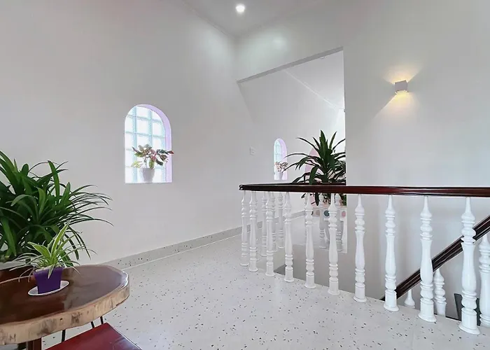 Khách sạn hẻo lánh Nad Nguyên Căn Tại Phan Thiết