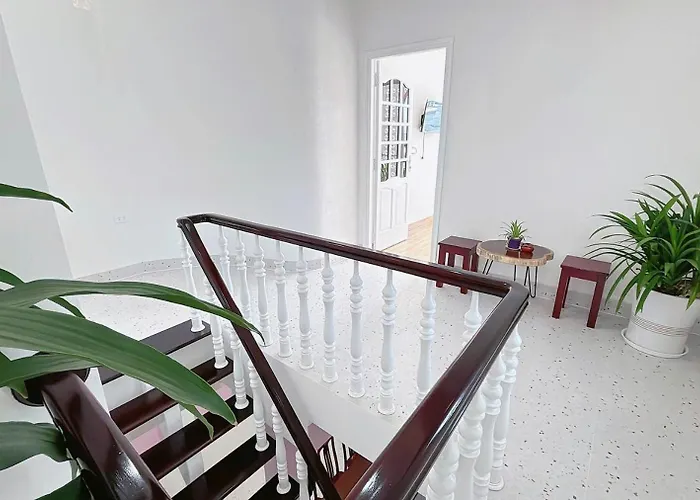 Khách sạn hẻo lánh Nad Nguyên Căn Tại Phan Thiết
