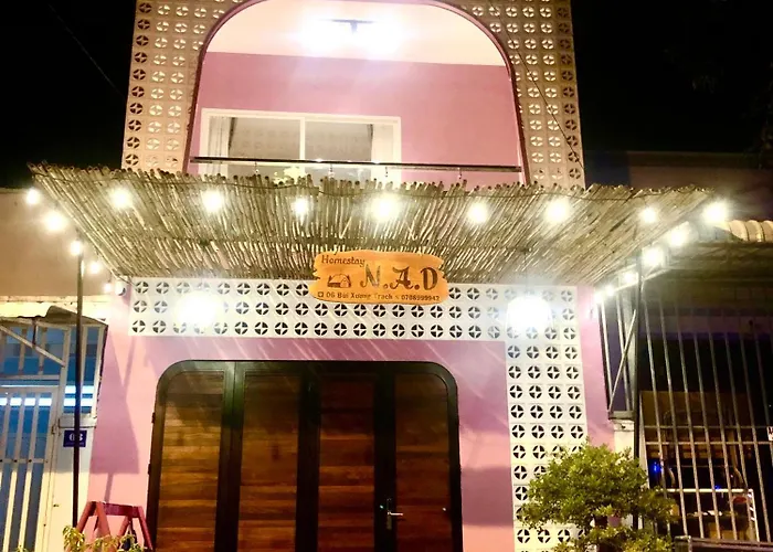 Nad Nguyên Căn Tại Khách sạn hẻo lánh Phan Thiết