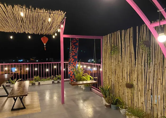 Khách sạn hẻo lánh Nad Nguyên Căn Tại Phan Thiết