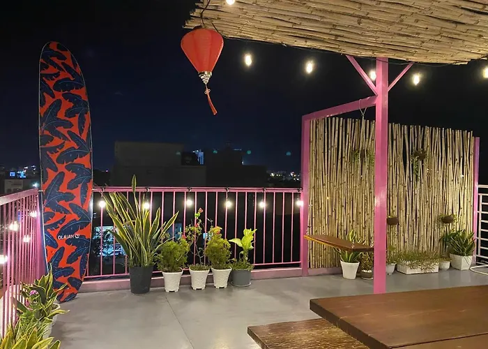 Nad Nguyên Căn Tại Khách sạn hẻo lánh Phan Thiết